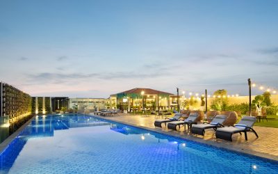 Staycation di Yogyakarta: Kenapa 10/10 Pool Bar Wajib Dikunjungi